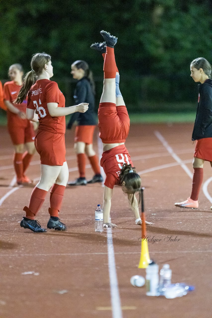 Bild 111 - Loewinnen Cup